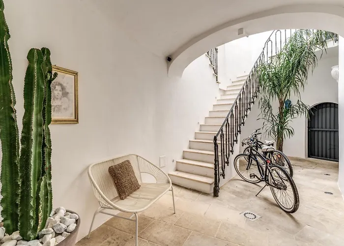 Al Riparo Apartment *